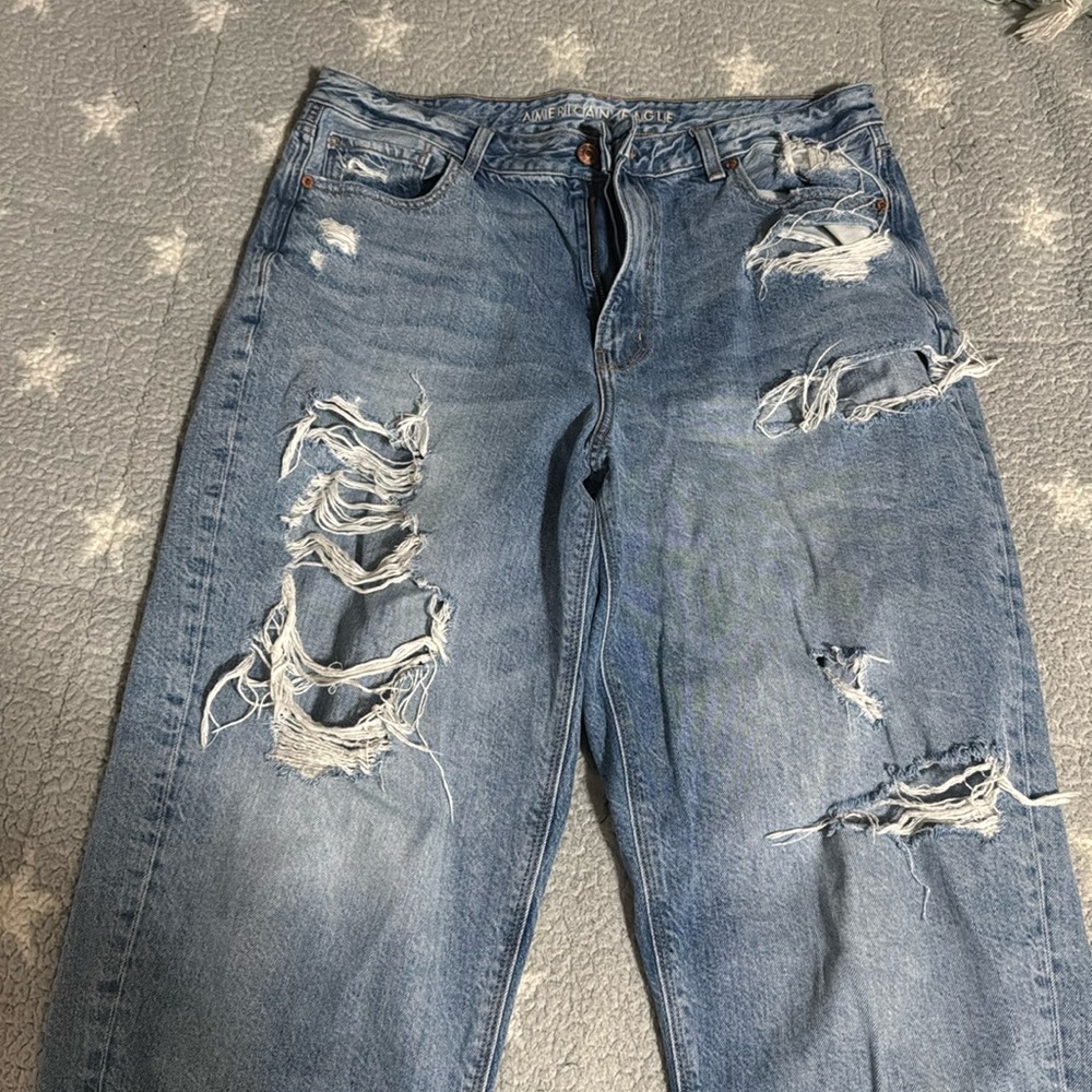 American eagle relaxed mom jeans